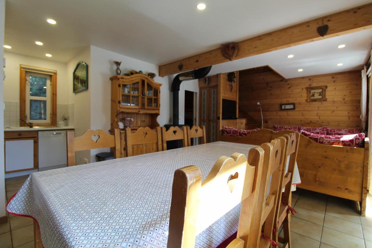 Вилла Charming 4-Bed Chalet, Mountain Views, Double Garage, Ev Point Флен Экстерьер фото